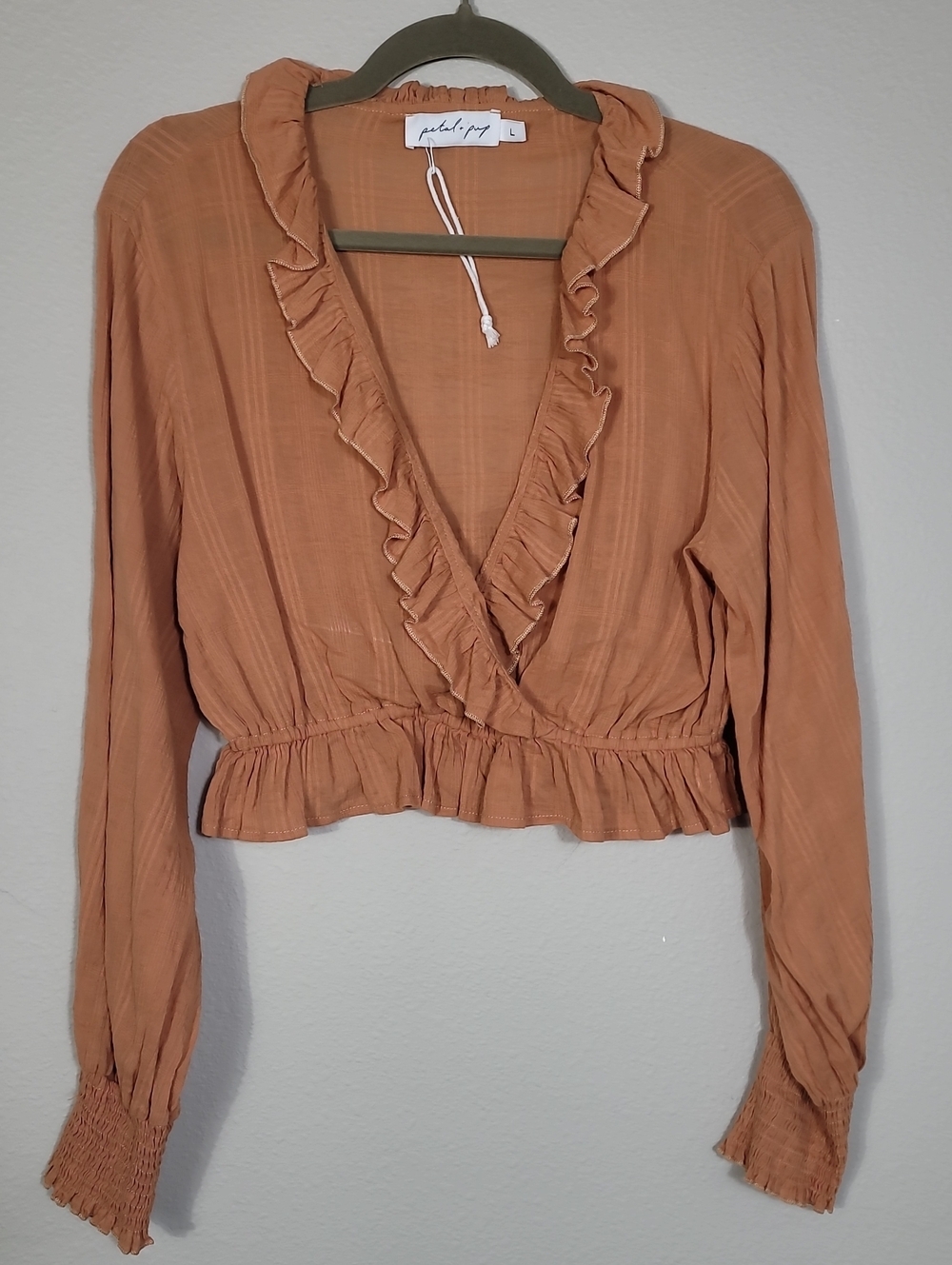 NWT Petal & Pup Kara V-Neck Ruffle Top Size Large Coral Cropped Coquette Girly